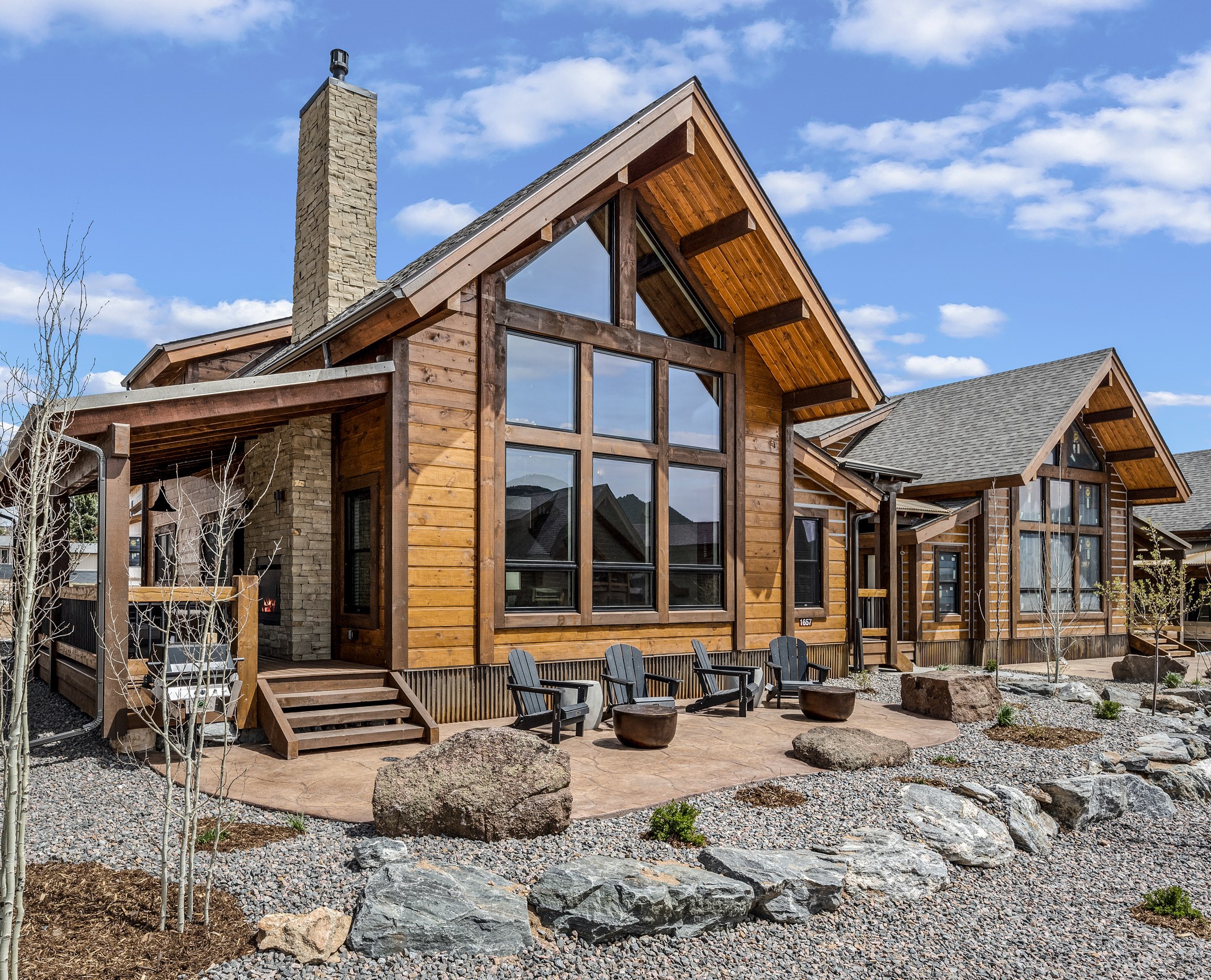 Essential Estes Park Summer Vacation Amenities for Your Next Stay