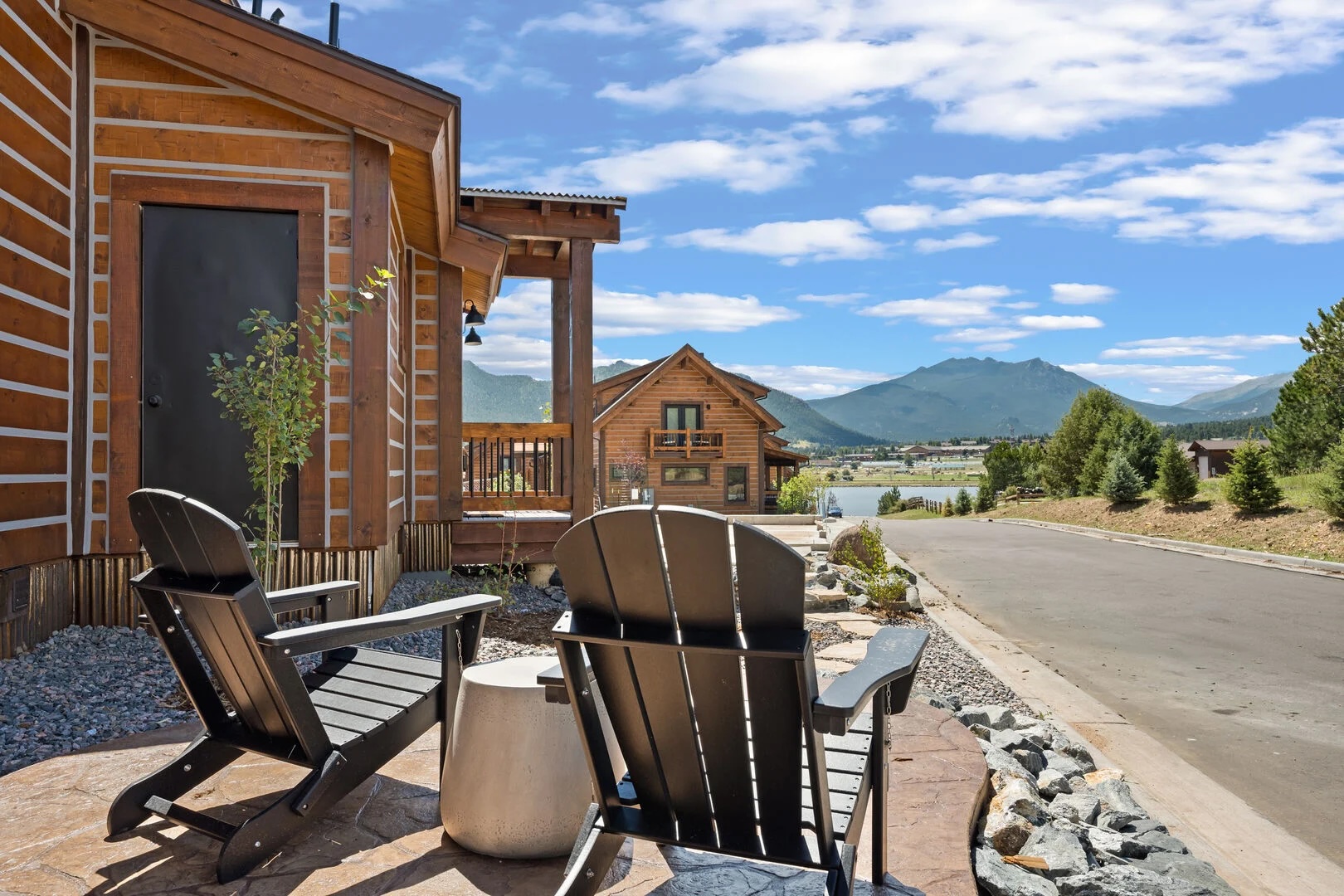 Book DIrect Cabin in Estes Park
